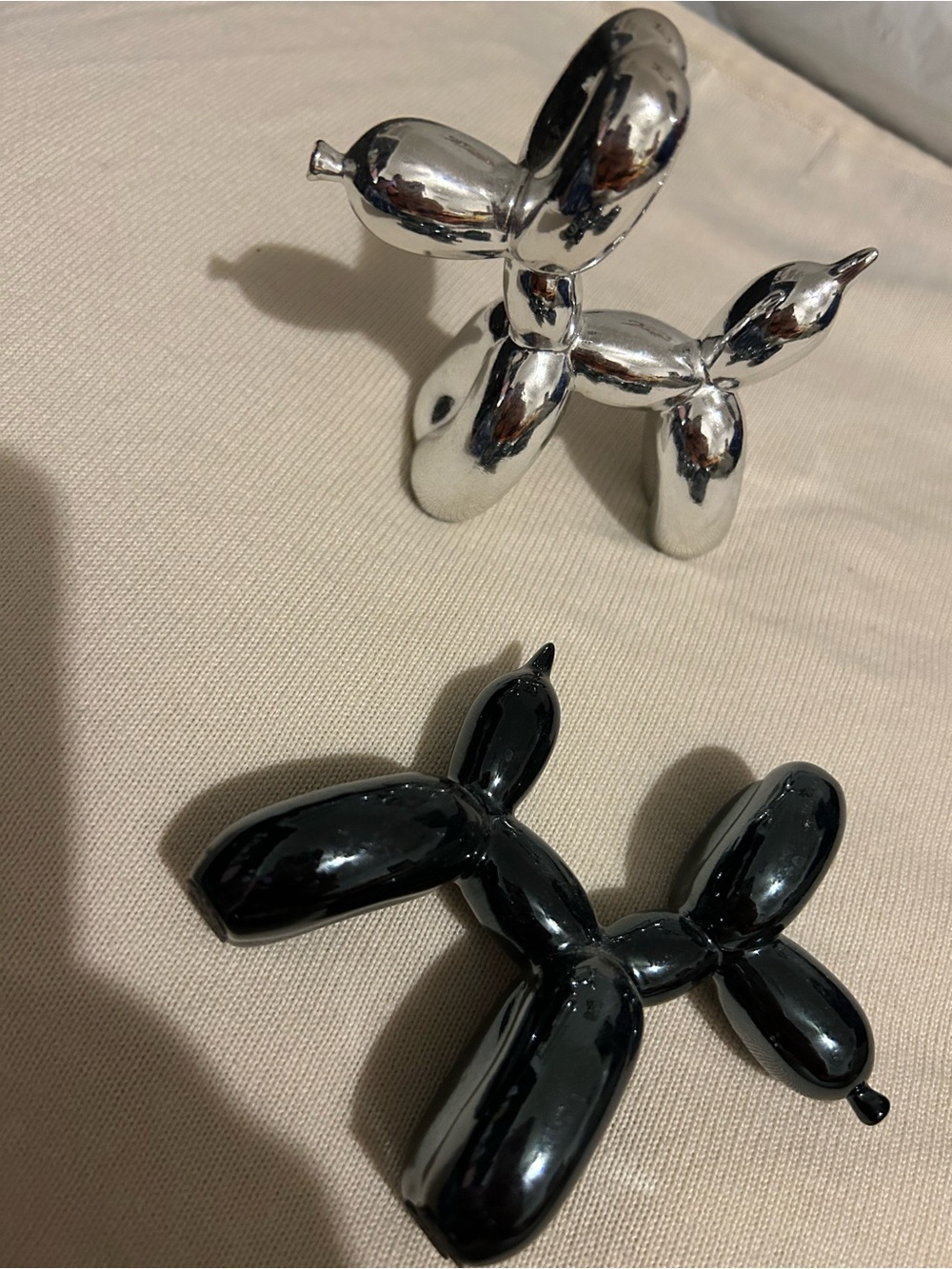 Balloon Dog Figurine Set - Silver & Black